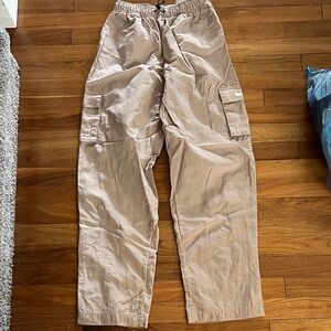 Nike wide leg Cargo Pants